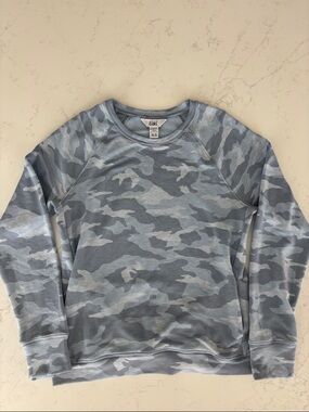 Athleta Light and Slate Blue Camo Crewneck Sweatshirt - Girls XXL/16